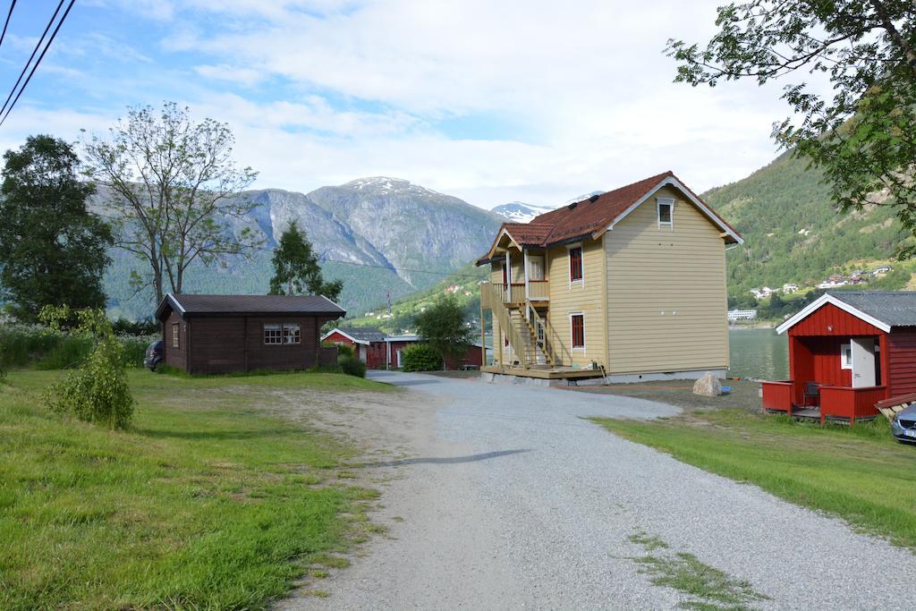 Nesset Fjordcamping Olden Esterno foto
