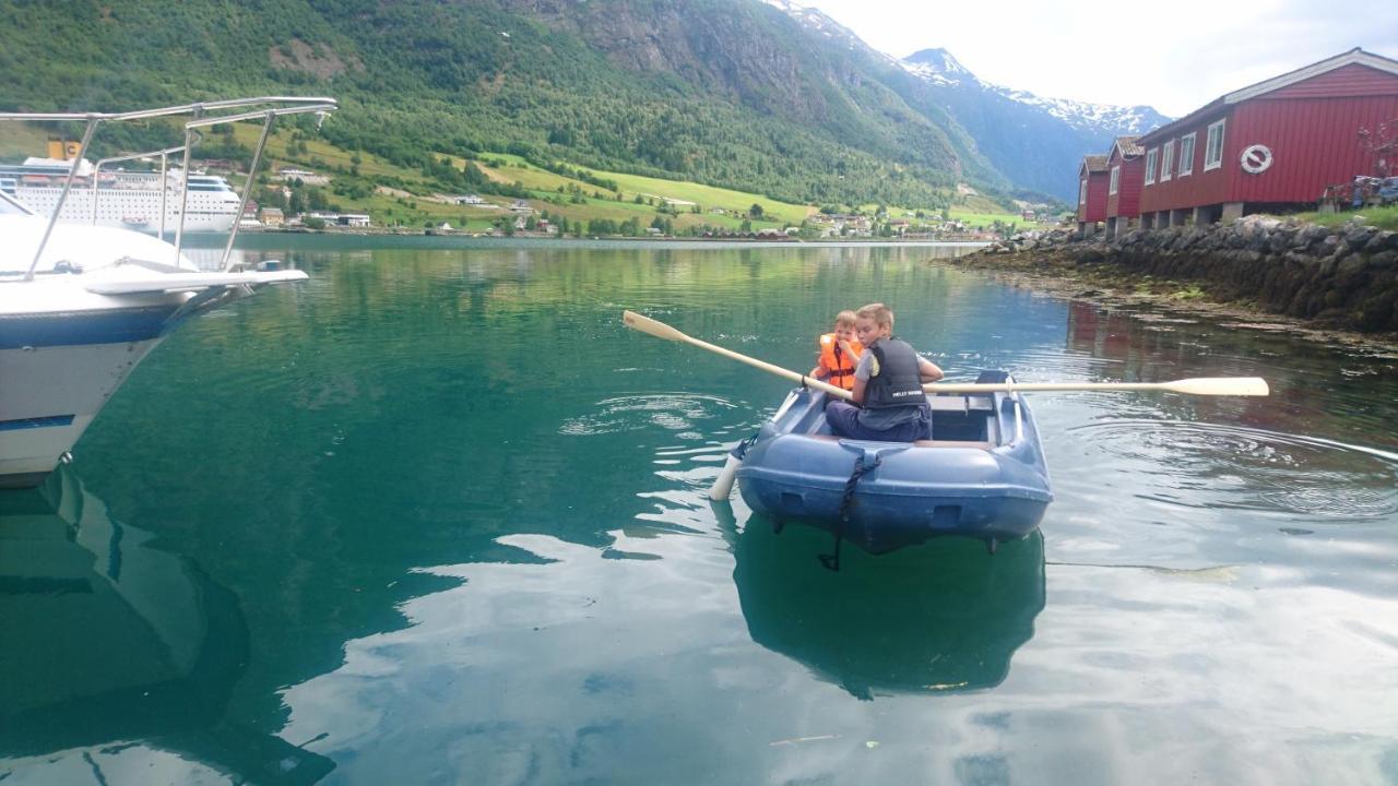 Nesset Fjordcamping Olden Esterno foto